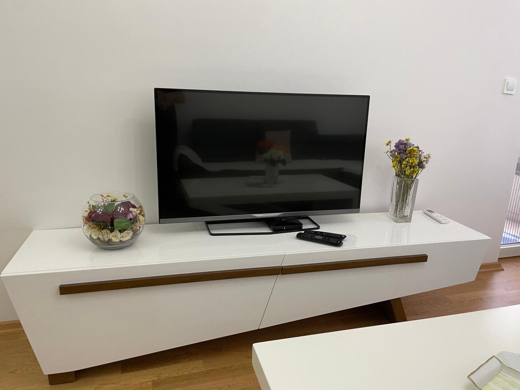 Tuse Lux Apartments สโกเปีย ภายนอก รูปภาพ
